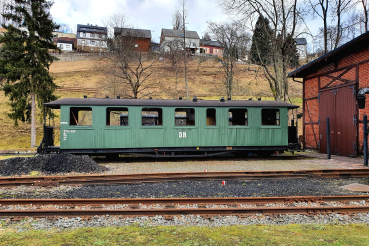 3022 820 - DR 970-320 sä. Personenwagen, Holz-Wagenkasten