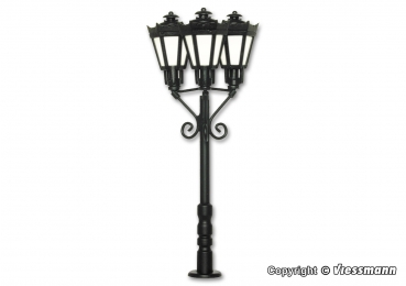 H0 Parklaterne dreiflammig, schwarz, LED warmweiß, Best.Nr V6077
