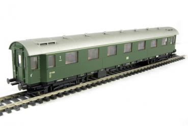 L384102 - Schnellzugwagens 1. Klasse, Bauart A4ü-28 der DR, Epoche III