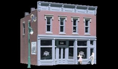 10200 - Robert's Dry Goods