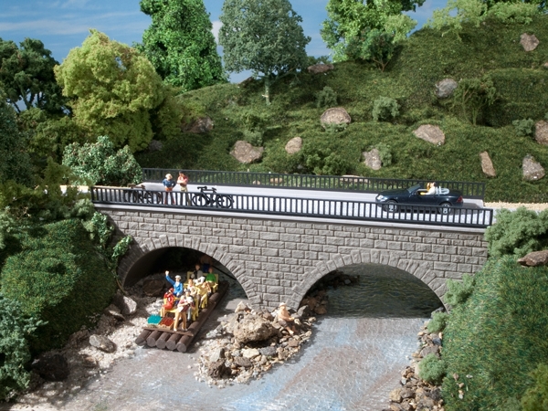 41589 - Kleine Straßenbrücke