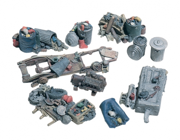 WD205 - Assorted Junk Piles