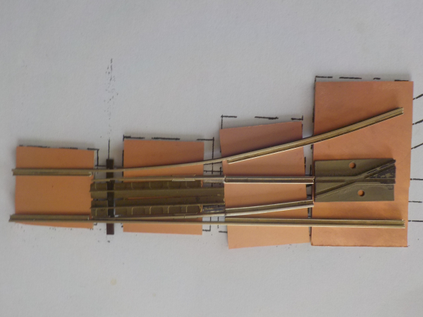 00713 - H0 Strassenbahnweiche links Radius 250 mm