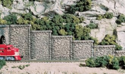 WC1161 - Stützmauer Bruchstein