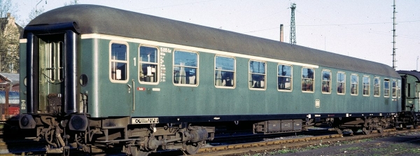 58117 - SCHNELLZUGWAGEN AB4ÜMG-55 DER DB Ep.III mit Innenbeleuchtung Wechselstrom